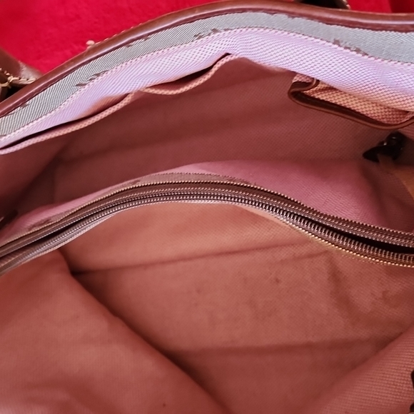 ☆Dooney and Bourke Bag.☆ - Picture 16 of 16